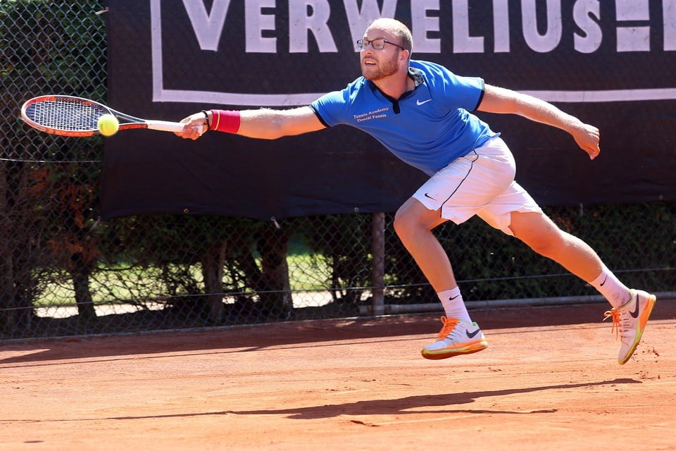 Daniël Fennis heeft geen goed woord over voor het invoeren van de supertiebreak. ,,Ik denk geen enkele tennisser, zeker in de hogere teams.’’
