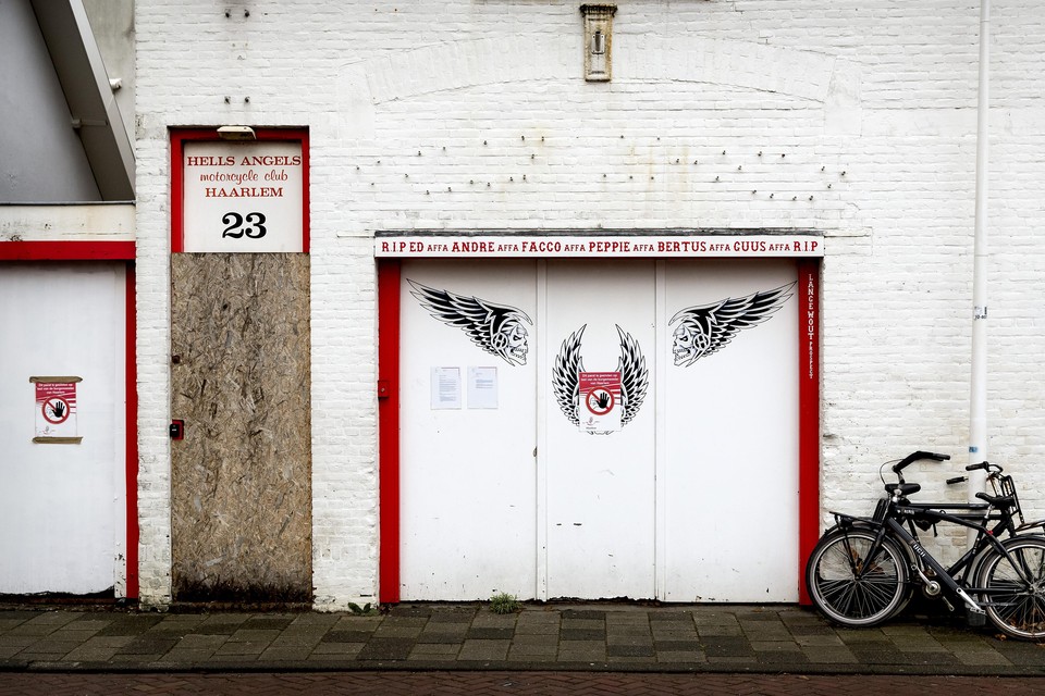 Het voormalige clubhuis van de Hells Angels in Haarlem.