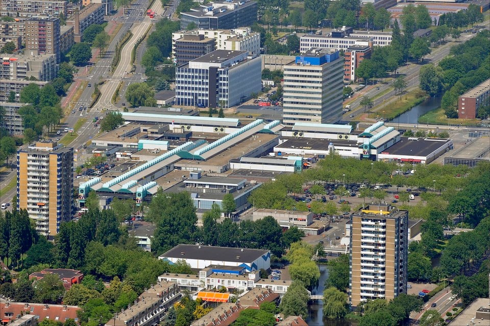 De vernieuwing van het winkelcentrum Schalkwijk dreigt stil te vallen.