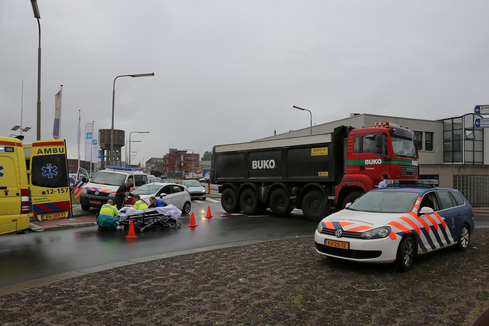Beenletsel bij ongeval IJmuiden. Foto: Ko van Leeuwen