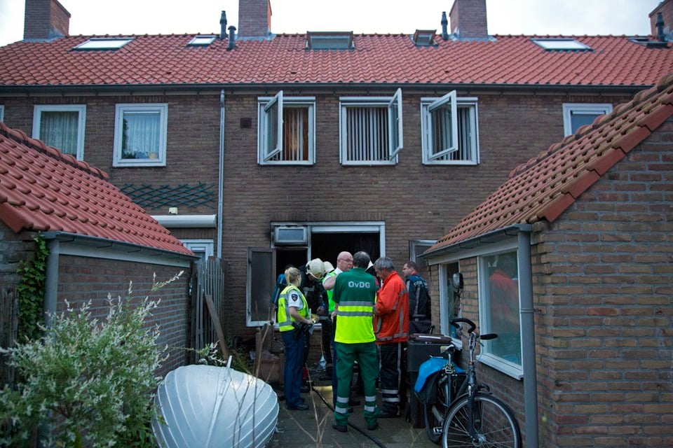 Drie gewonden na woningbrand in Badhoevedorp/
Foto: Michel van Bergen