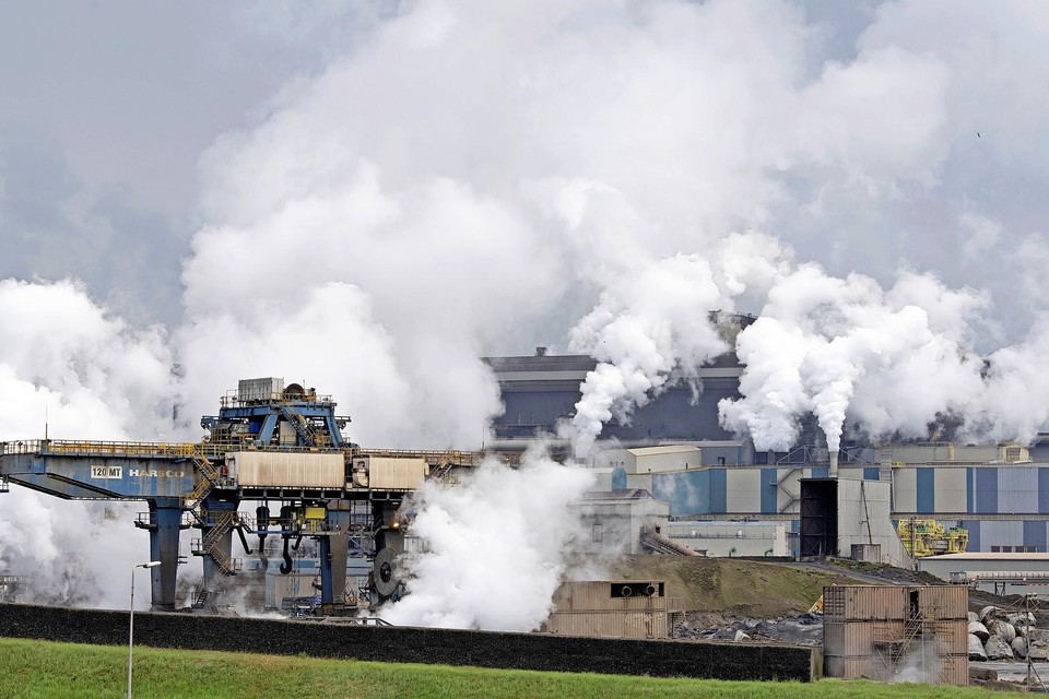 Tata Steel ontvangt brief van Milieudefensie.