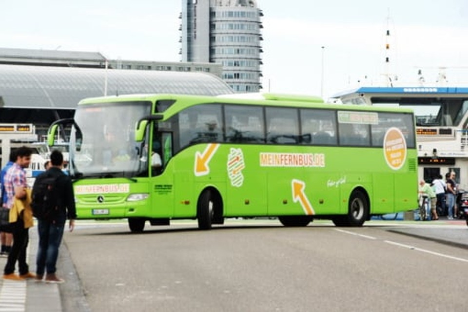 MeinFernbus wil een halte vlakbij het Centraal Station van Amsterdam. Foto HDC Media