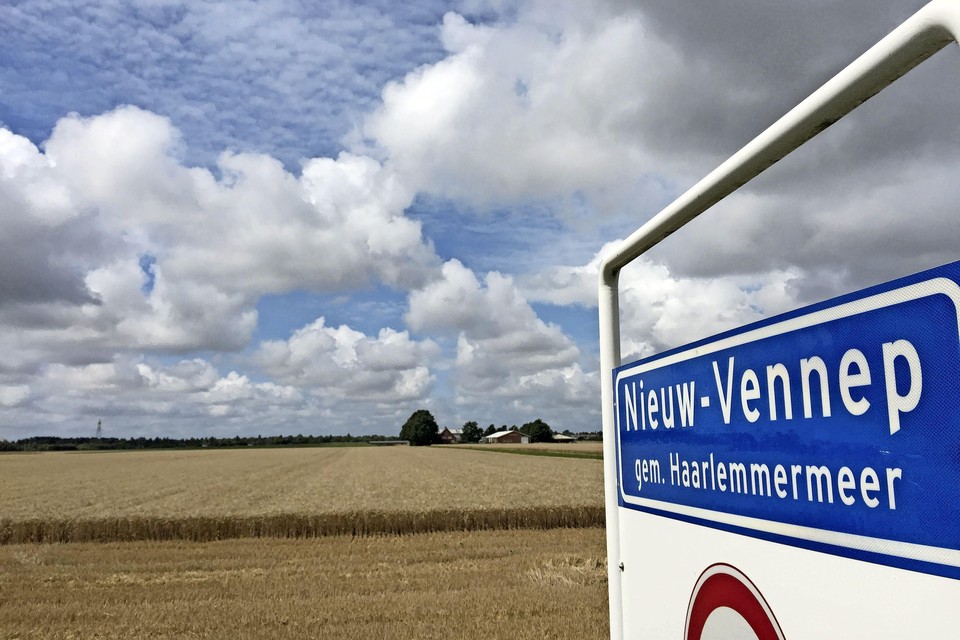 Nieuw-Vennep West bestaat nu nog uit akkers.
