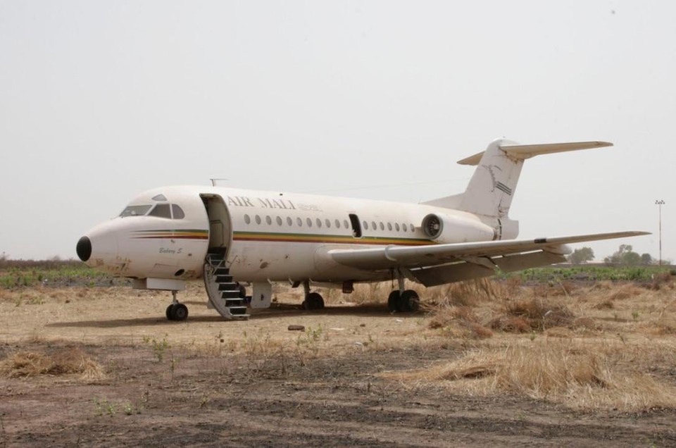 De Fokker staat al 16 jaar aan de grond in Mali.