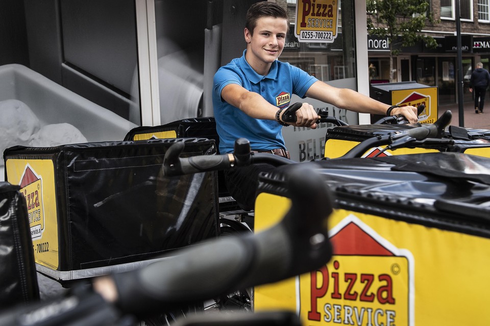 Pizzaservice..nl in IJmuiden zegt genoeg bezorgers te kunnen werven.