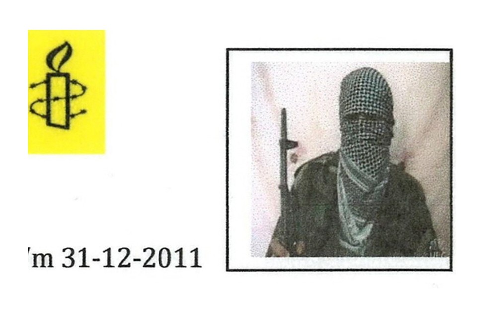 Close-up van de Amnesty identiteitskaart.