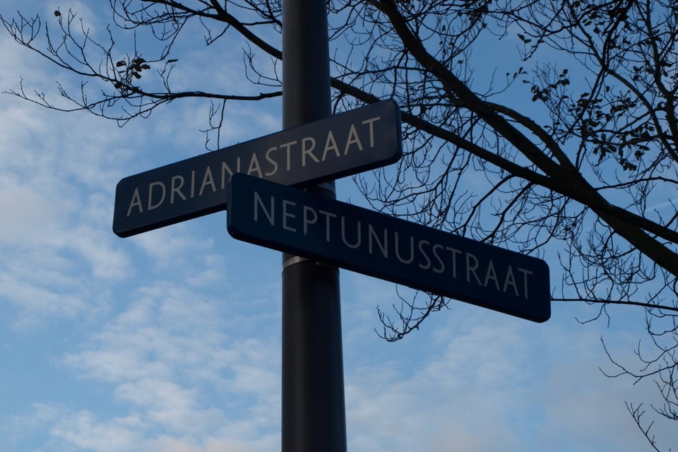 Adrianastraat in IJmuider Courant. Archieffoto