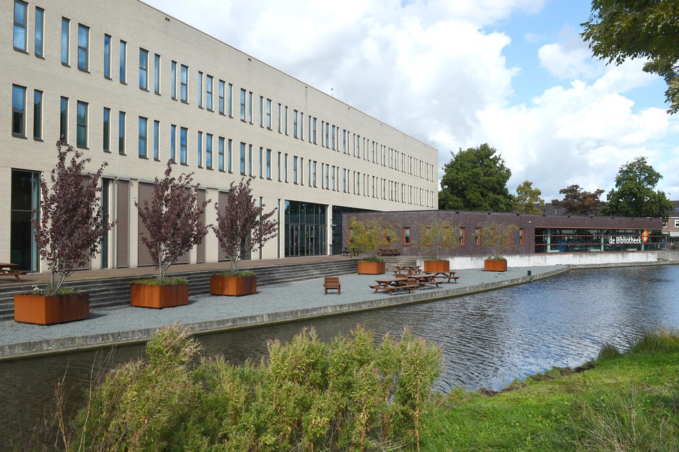 Wél of níet investeren in de tweede grote verbouwing van het Heemskerkse gemeentehuis?