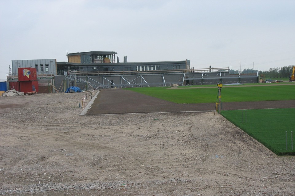 Het nieuwe honkbalstadion is nog volop in aanbouw. Foto HDC Media/Joris van Venrooij