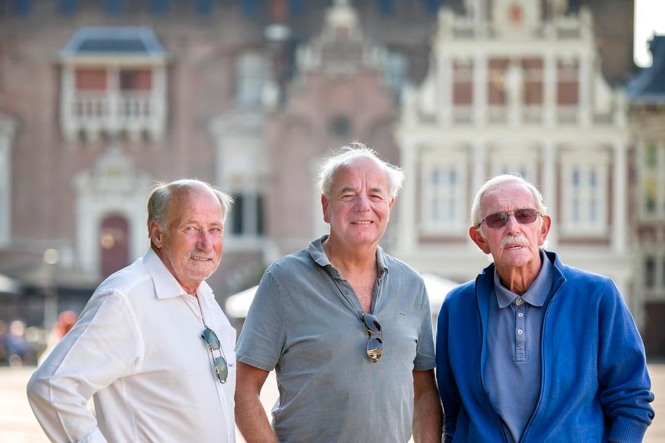 Wim Kuipers uiterst rechts, naast zich collegarapporteurs Ge Duwel en Simon Evers.