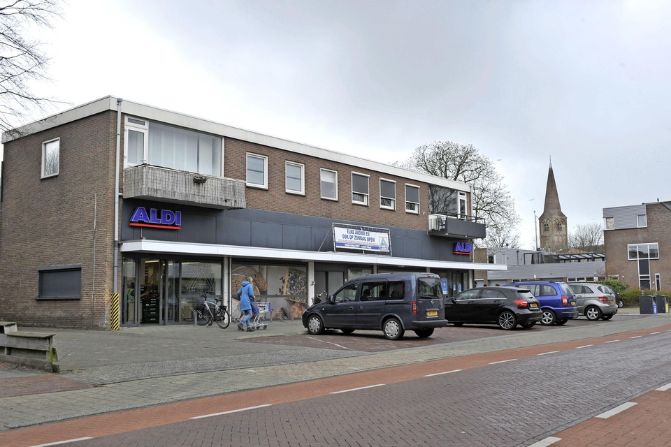 Zodra een andere plek voor de Aldi-supermarkt gevonden is, kunnen er appartementen gebouwd worden aan de Gerrit van Assendelftstraat.