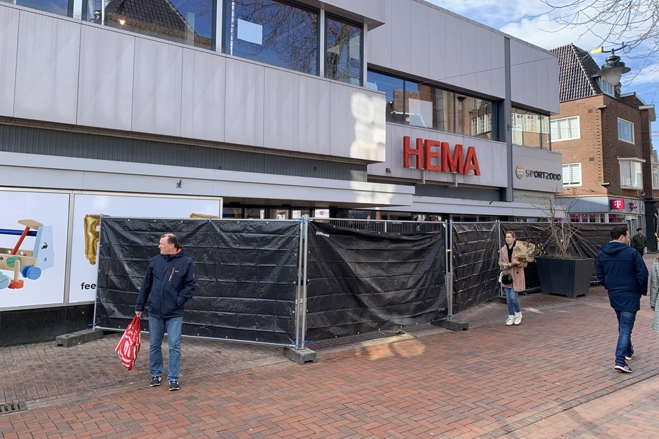 De Hema in de Kerkstraat in Hilversum gaat op 23 maart na een verbouwing weer open.