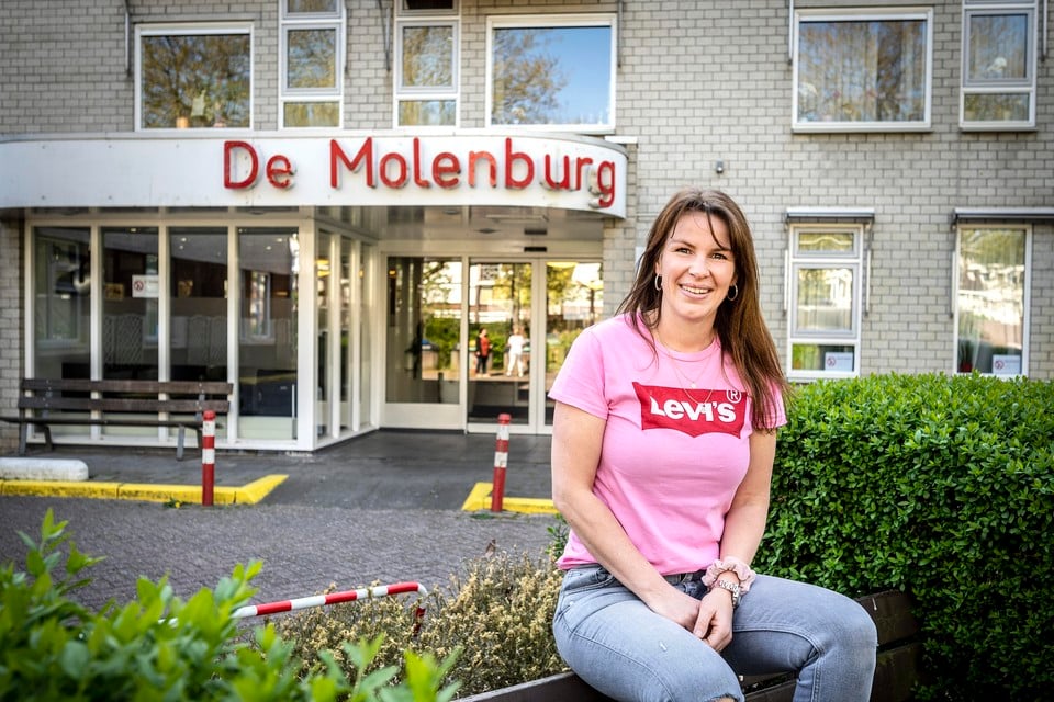 Sheila Willemse voor De Molenburg waar komende week de eerste bezoekunit komt.