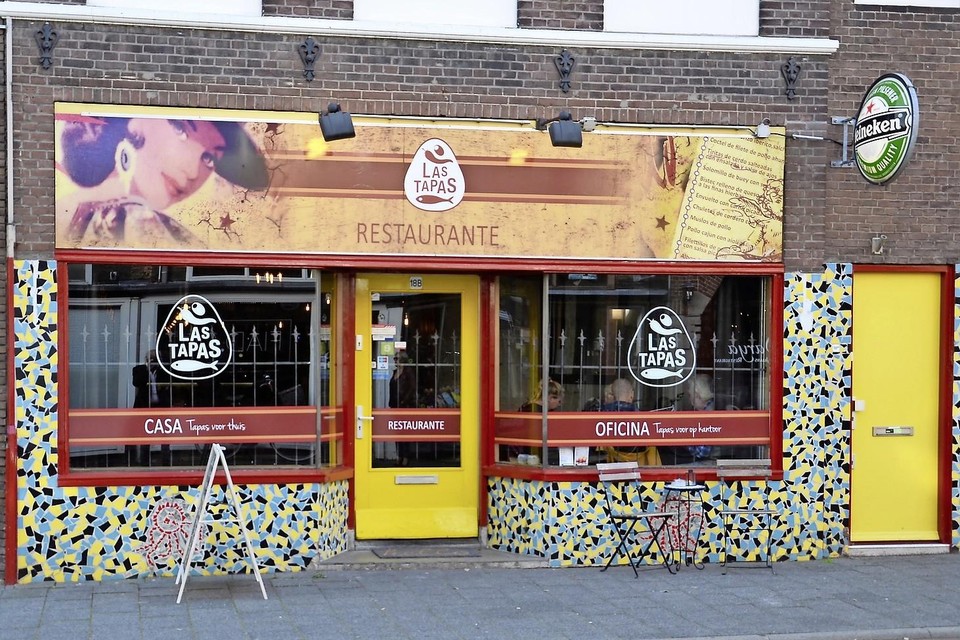 De Spaanse authenticiteit van het restaurant aan de Hilversumse Havenstraat is bewaard gebleven.