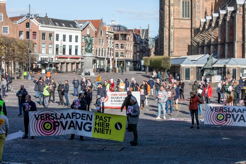 In april 2021 werd er op de Grote Markt nog gedemonstreerd tegen de komst van Skaeve Huse en Domus Plus met een overhandiging van 7008 handtekeningen aan burgemeester Jos Wienen.