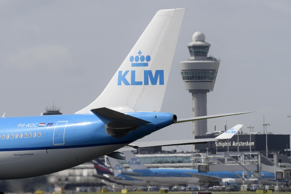 KLM, onlosmakelijk verbonden met Schiphol.
