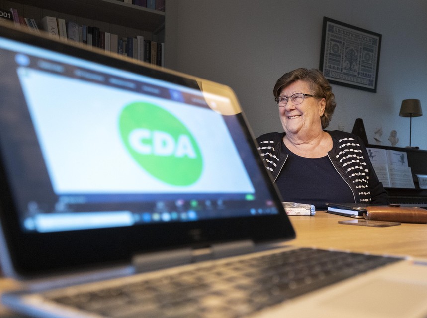 IJmuiden - CDA-erespeld voor Dicky Sintenie