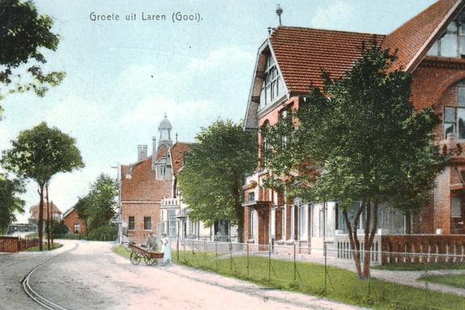 Het oude gemeentehuis van Laren?