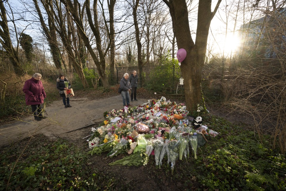 Gedenkplek voor Esmee in Leiden.