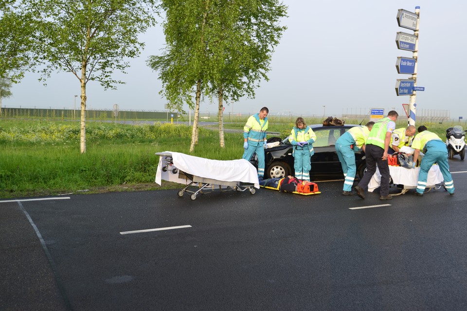 Twee gewonden bij ongeval afrit A9. Foto Eric van Lieshout