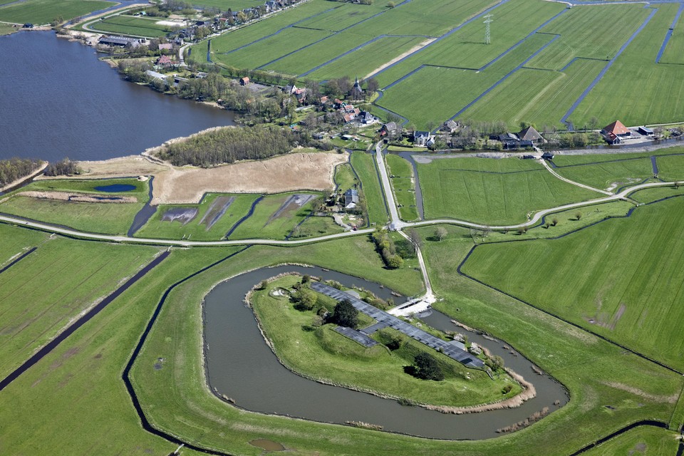 Fort Krommeniedijk, onderdeel van de Stelling van Amsterdam.