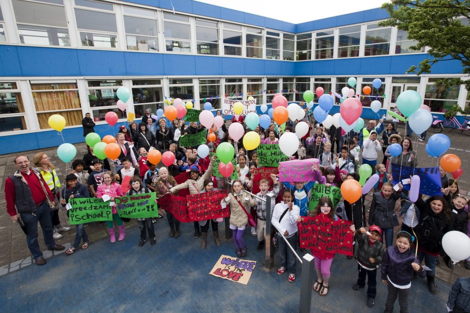 Eind april voerden de leerlingen nog actie om hun school open te houden.
