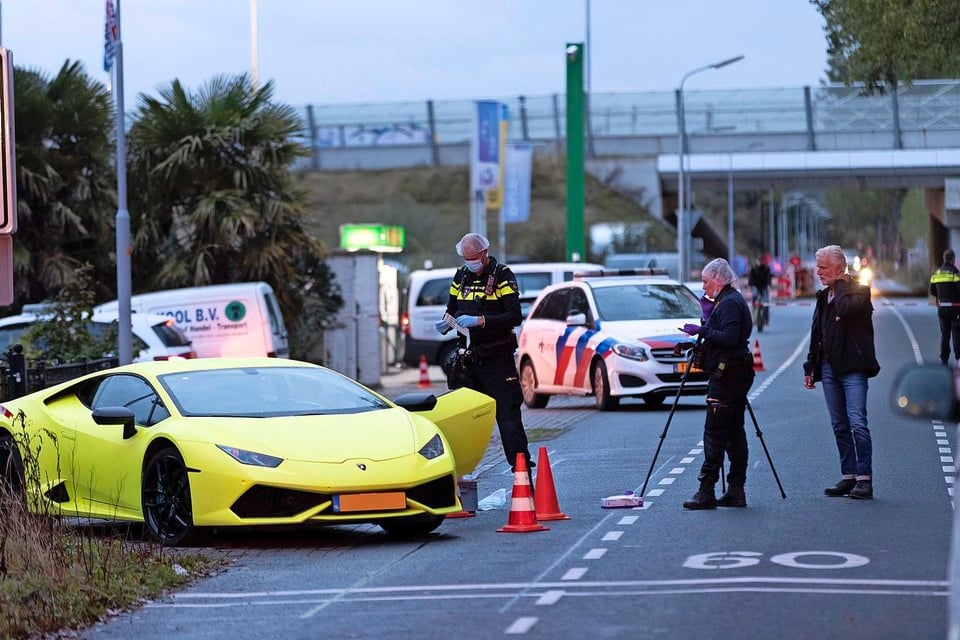 De Lamborghini waarin het slachtoffer werd aangetroffen