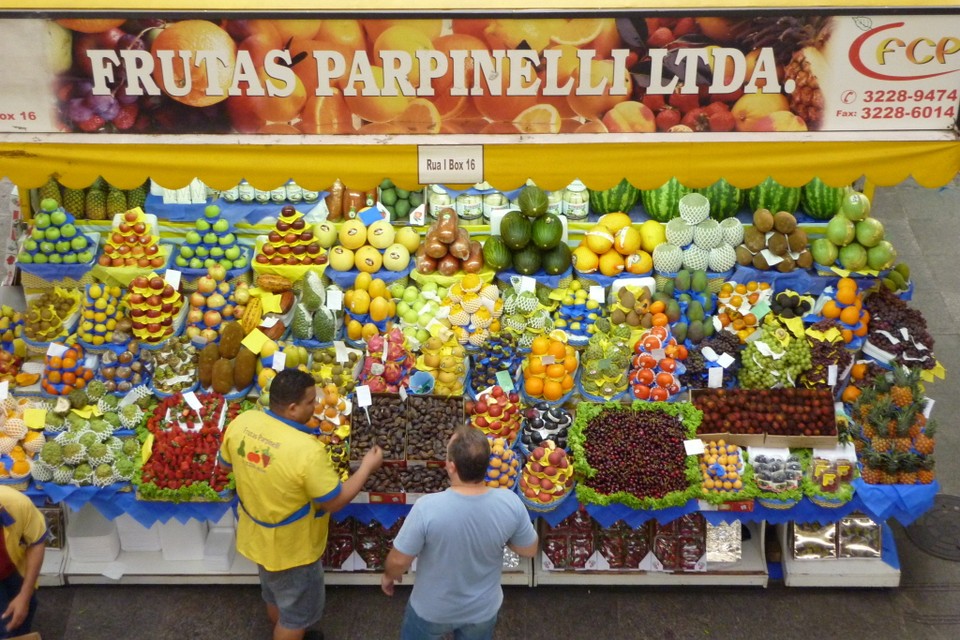Fruithandel op de markt.