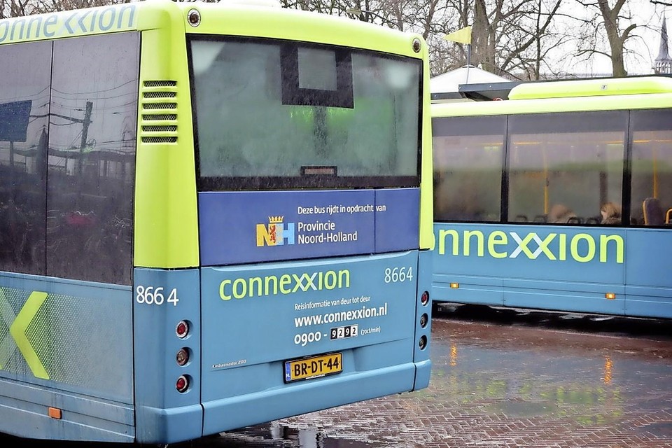 Kast samen Agressief Nieuwe dienstregeling Connexxion: Meer bussen, minder haltes |  Haarlemsdagblad