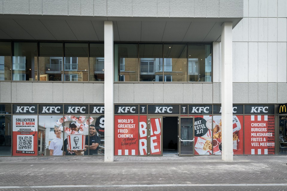 De KFC komt in het nieuwe deel van het winkelcentrum.