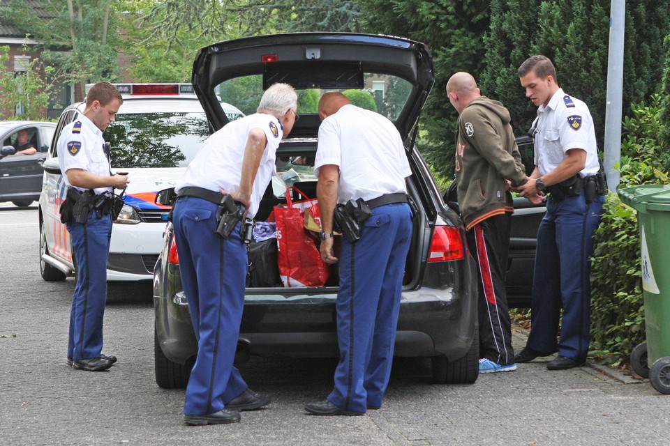 Poolse inbrekers betrapt in Huizen. Foto: Miché / Fotomix.nl