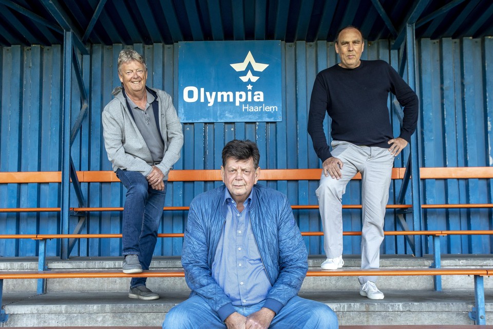 De drie-eenheid die Olympia Haarlem in de steigers zette met (vlnr) Ger Boer van DCO, Johan Snoeks van TYBB en Peter van der Aart van DSC '74.