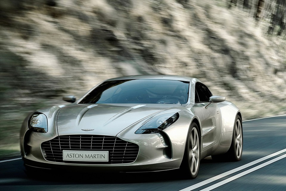 Twee jaar geleden pakte Aston Martin uit met deze dikke sportwagen: de ’One-77’. Oplage: 77 stuks. Foto Aston Martin
