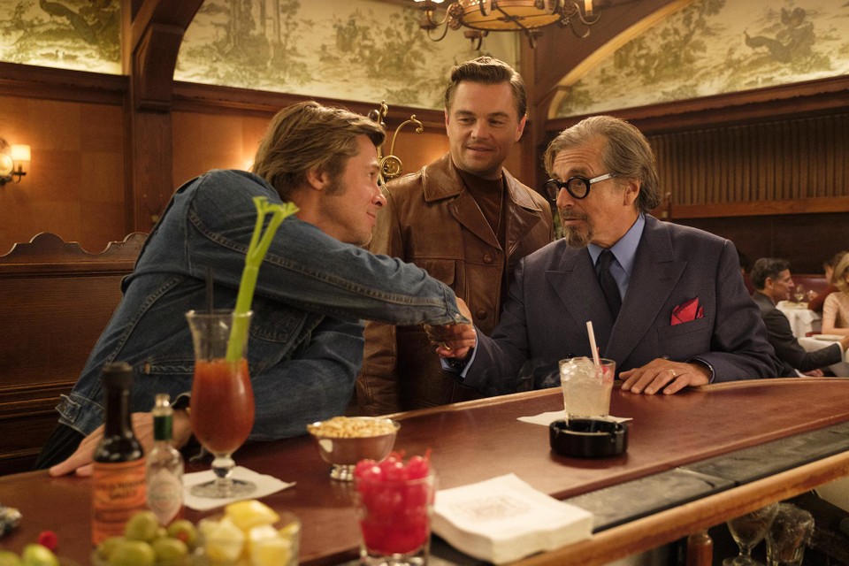 Brad Pitt, Leonardo DiCaprio en Al Pacino in ’Once upon a time in...Hollywood’.