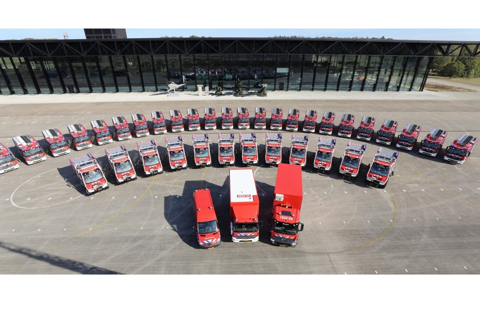 Een groot deel van de 48 nieuwe brandweerwagens voor Veiligheidsregio Utrecht, in één keer aangeschaft, kosten 18 miljoen euro.