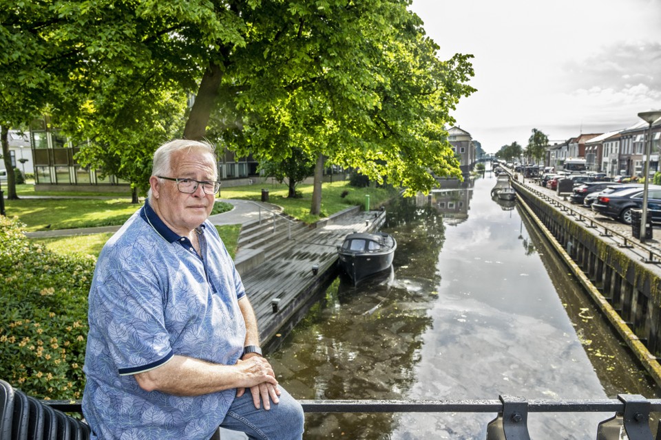 Donald Pranger, voorzitter van Watersportvereniging Hillegom, bij de haven: ,,We gaan er iets moois van maken.’’