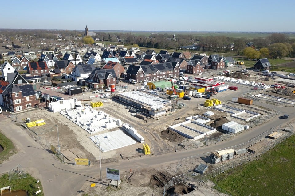 De Zuidpolder is in Eemnes het grootste woningbouwproject. Maar er komen ook nog woningen op de terreinen van voorheen De Hilt en Hink Stap Sprong.