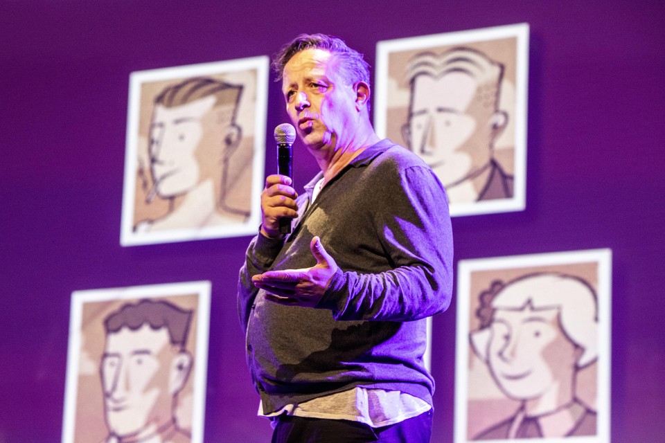 Striptekenaar Erik de Graaf vertelt over zijn werk.