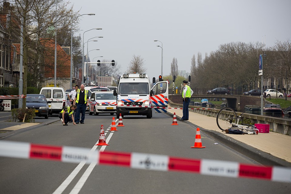 Meisje (13) ernstig gewond bij aanrijding in Haarlem. Foto: Michel van Bergen