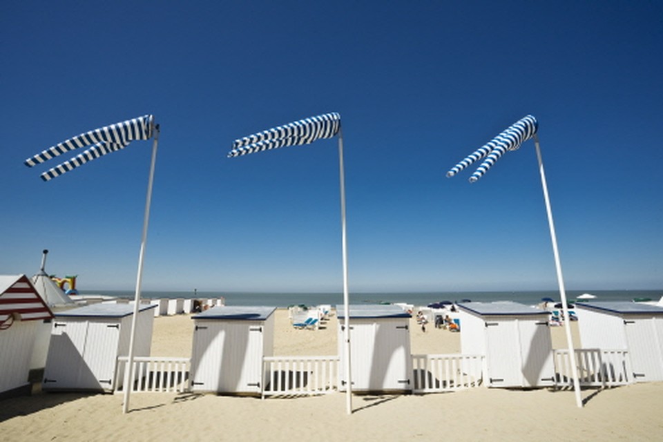 Het strand van Knokke-Heist nodigt uit tot luieren. (Foto: PR)