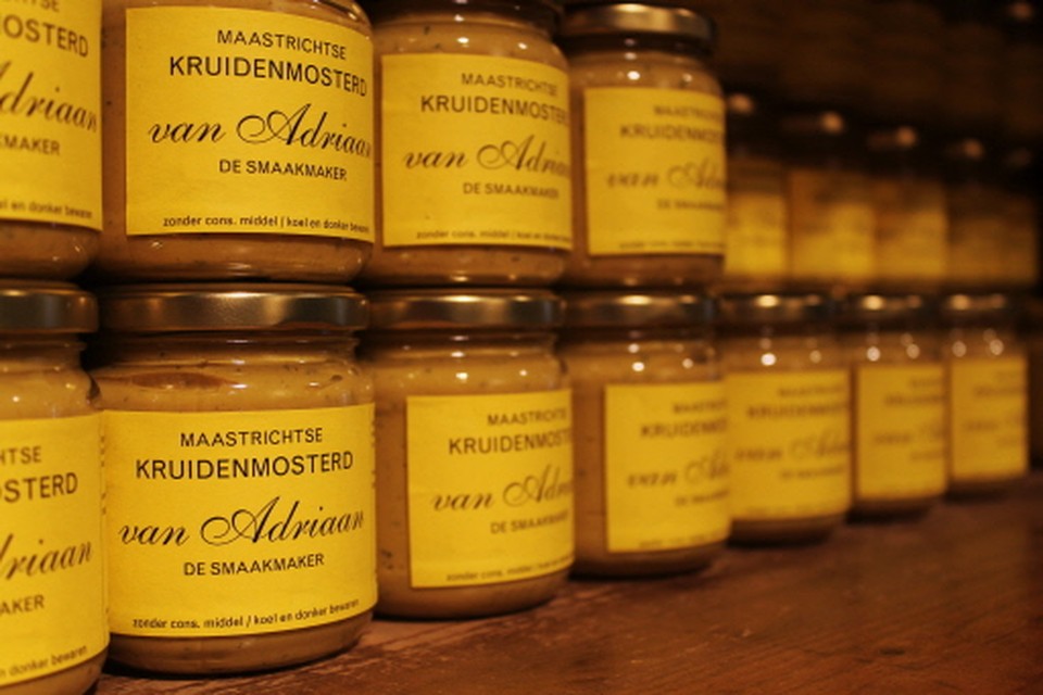 Maastrichtse kruidenmosterd van Adriaan de Smaakmaker. (Foto: Joost Brantjes)  