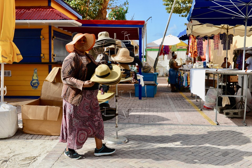 De markt in Philipsburg op Sint Maarten, een jaar na orkaan Irma.