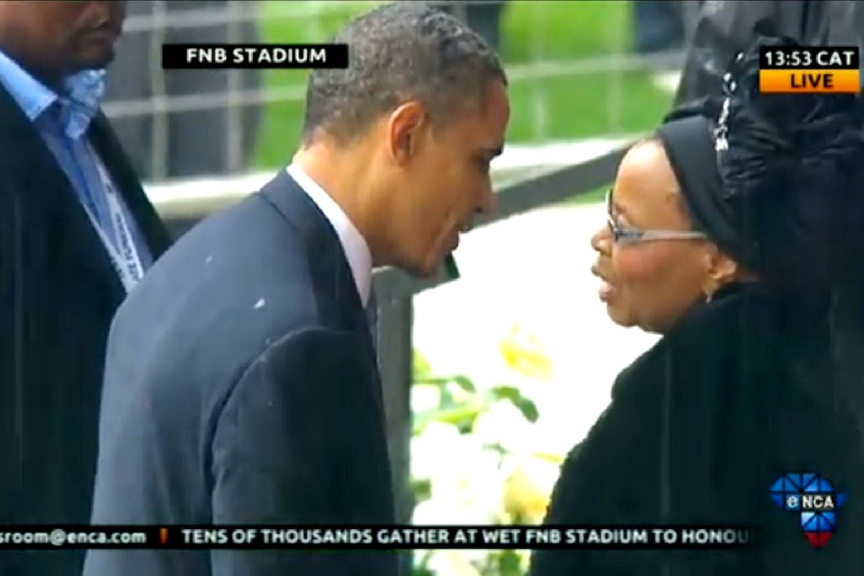 Beeld eNCA: Obama bij herdenkingsplechtigheid Mandela