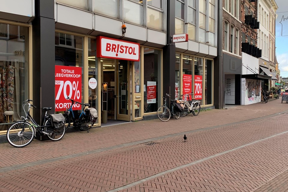 propeller veld Communicatie netwerk Schoenen- en kledingketen Bristol verlaat Haarlem | Haarlemsdagblad