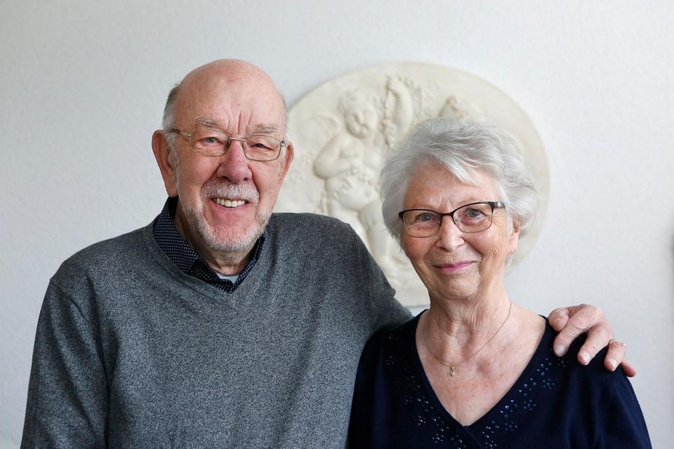 Dirk en Gerie van den Broek zijn na zestig jaar nog dolgelukkig: ’We zitten alleen stil als we ziek zijn’.