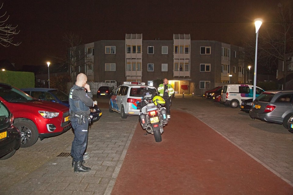 Politie zoekt en vindt verwarde inbreker in Hoofddorp