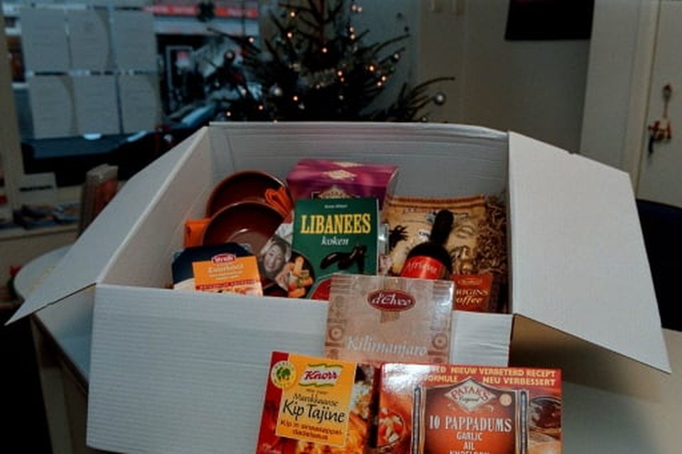 Kerstpakketten voor mensen die het echt nodig hebben. Foto: HDC Media