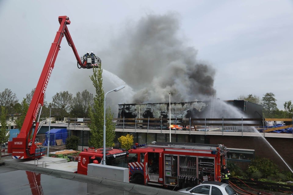 Grote brand in kerk Rijsenhout. Foto Michel van Bergen