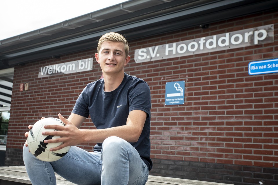 Mats de Reus is terug bij SV Hoofddorp. ,,Voor mij een logische stap, er voetballen veel vrienden’’